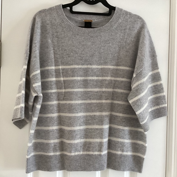 Magaschoni 100% Cashmere Short Sleeve Heather Gray Sweater...